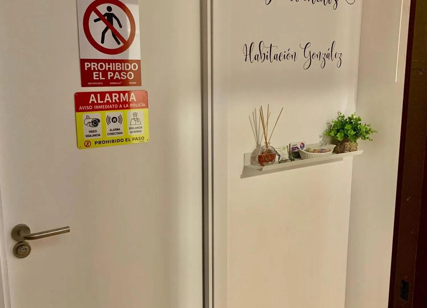 מאלגה Habitacion Gonzalez לינה וארוחת בוקר
